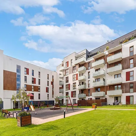 Апартаменты Comfortable Apartment With A Balcony & Parking Bydgoszcz Filmowa 1B By Heyrent Быдгощ